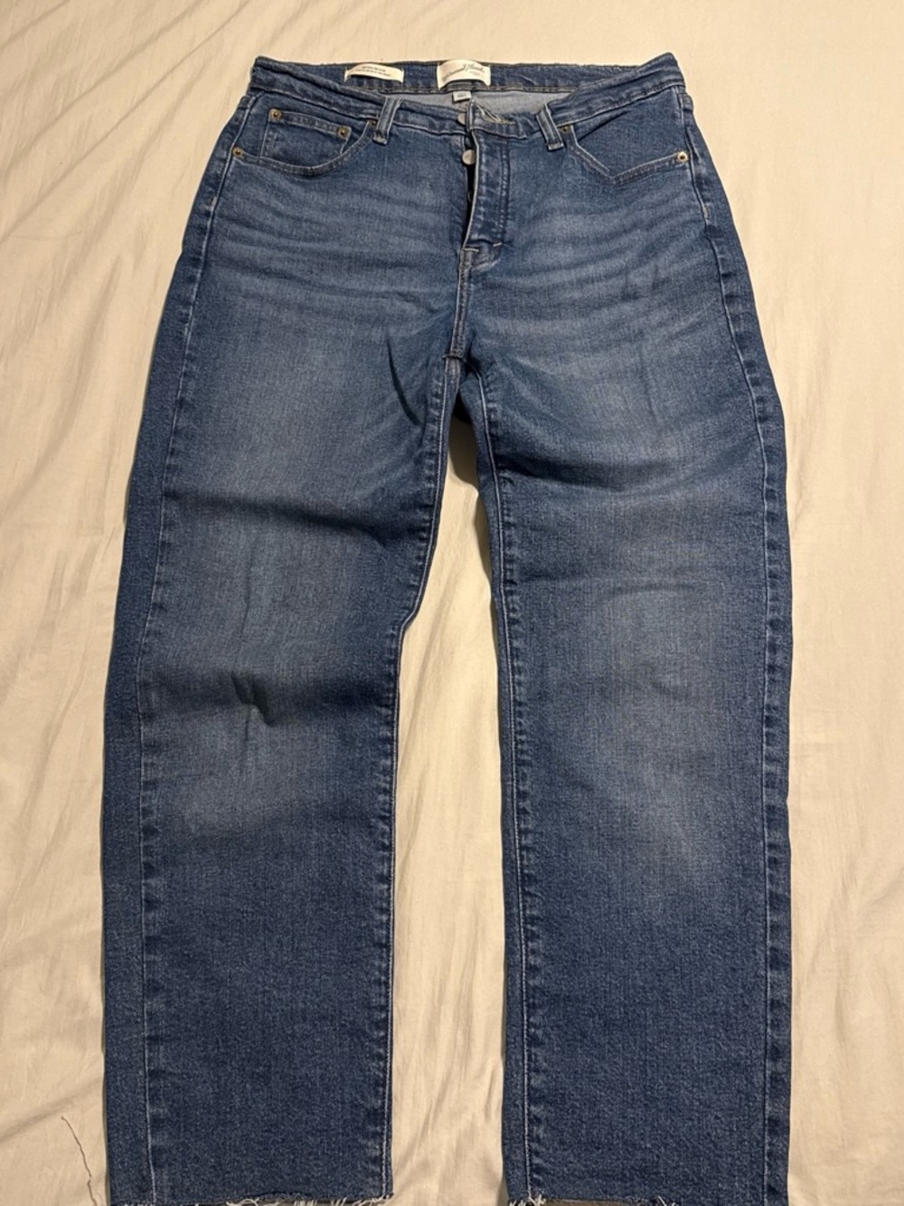 Universal Thread Mid-Rise Button-Fly Jeans - Blue Wash - Picture 3 of 4